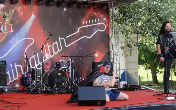 Air Guitar contest